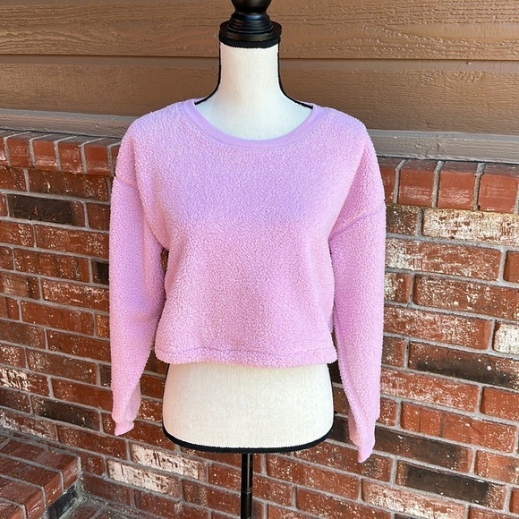 Splendid Women's Sundown Ashley Pullover Cropped Sweatshirt in Bubble Gum Medium - Picture 1 of 7